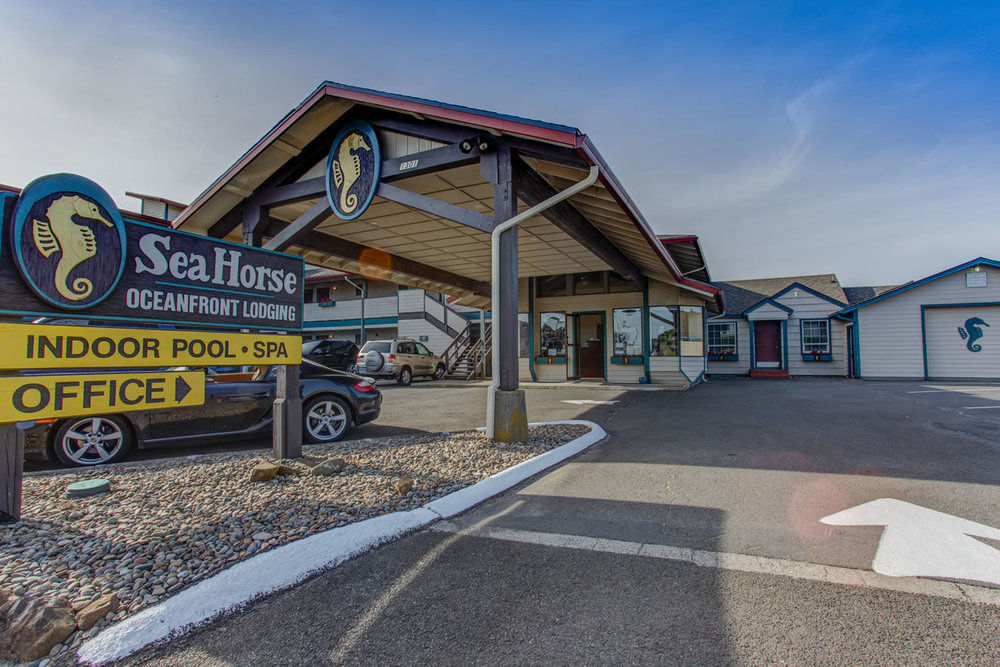 Sea Horse Ocean Front Lodging Lincoln City Exterior photo